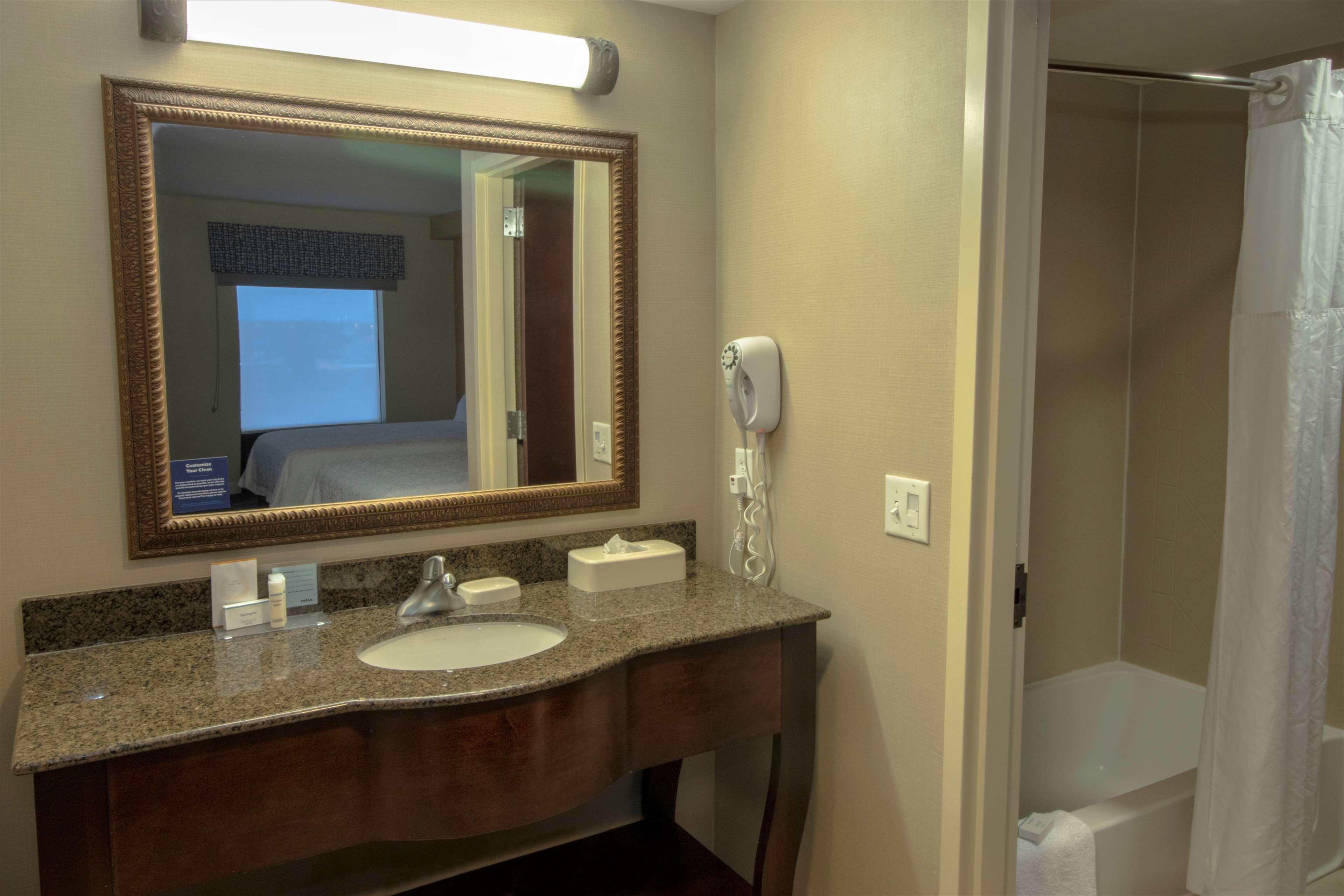 Hampton Inn & Suites Chesapeake-Battlefield Boulevard Eksteriør billede