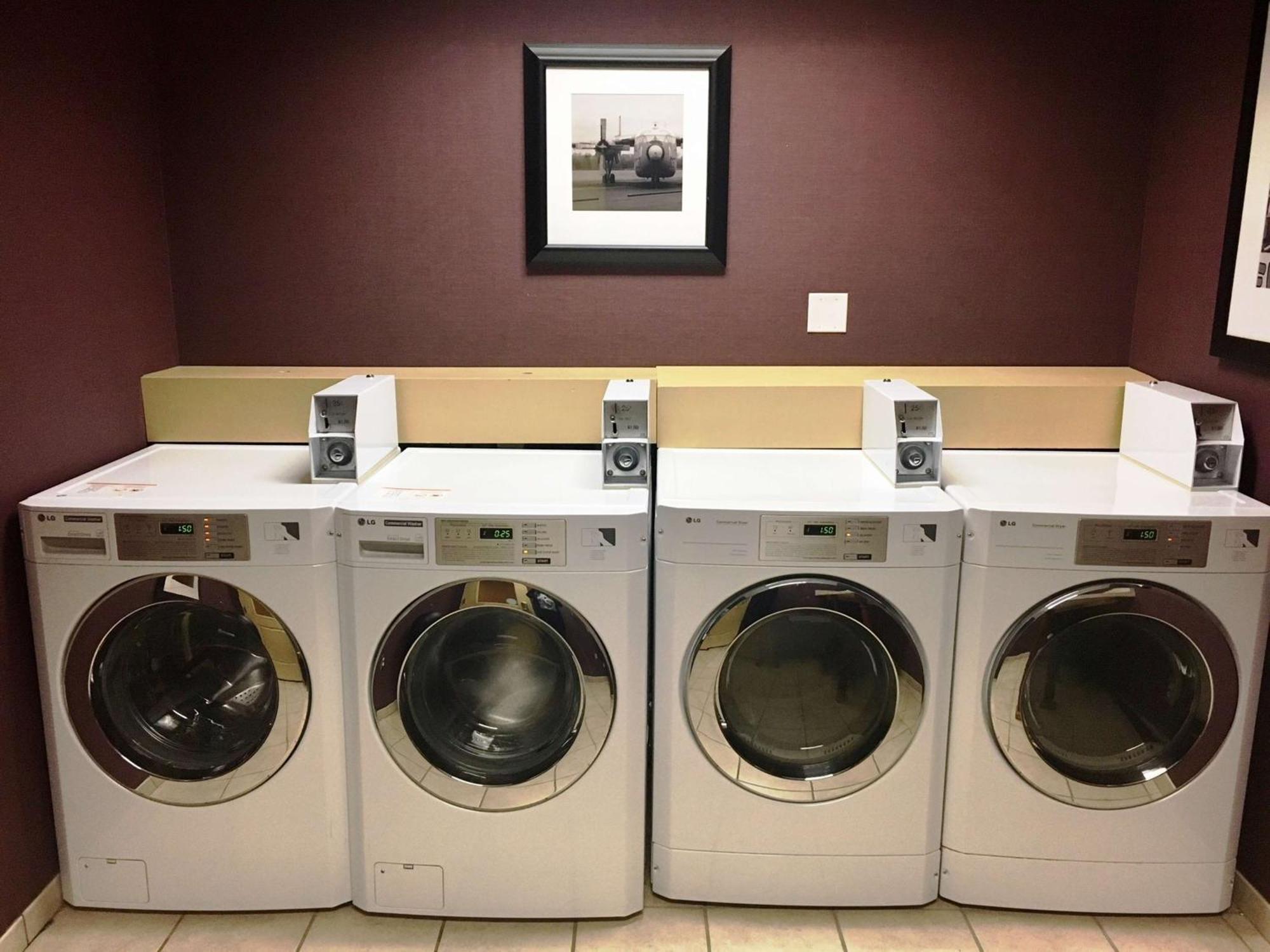 Hampton Inn & Suites Chesapeake-Battlefield Boulevard Eksteriør billede