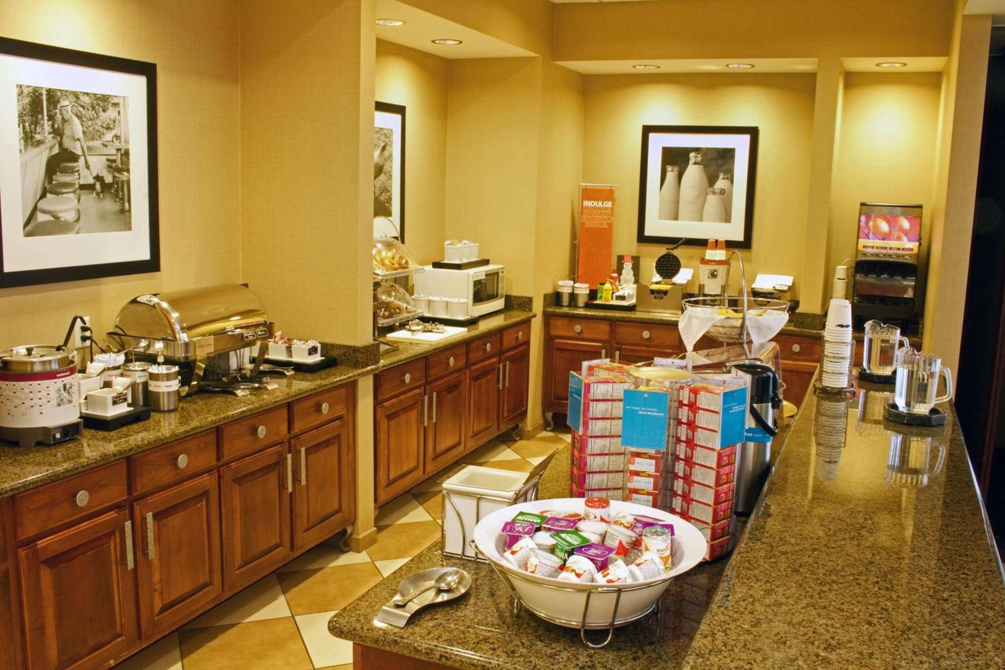 Hampton Inn & Suites Chesapeake-Battlefield Boulevard Eksteriør billede