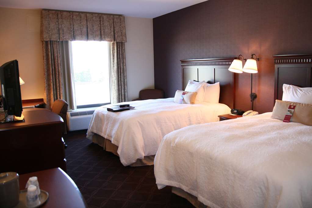 Hampton Inn & Suites Chesapeake-Battlefield Boulevard Værelse billede
